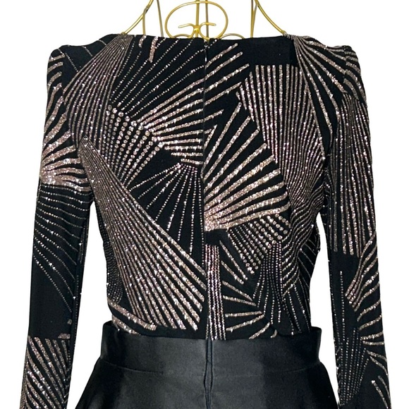 Betsy & Adam Black & Gold Long Sleeve Glitter Gianni Maxi Gown w/ Pockets Size 4 - Picture 8 of 16